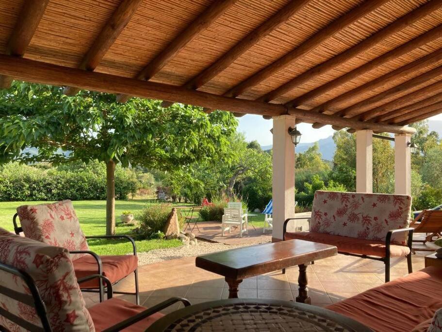 Countryside Villa In Sardinia Triei Экстерьер фото